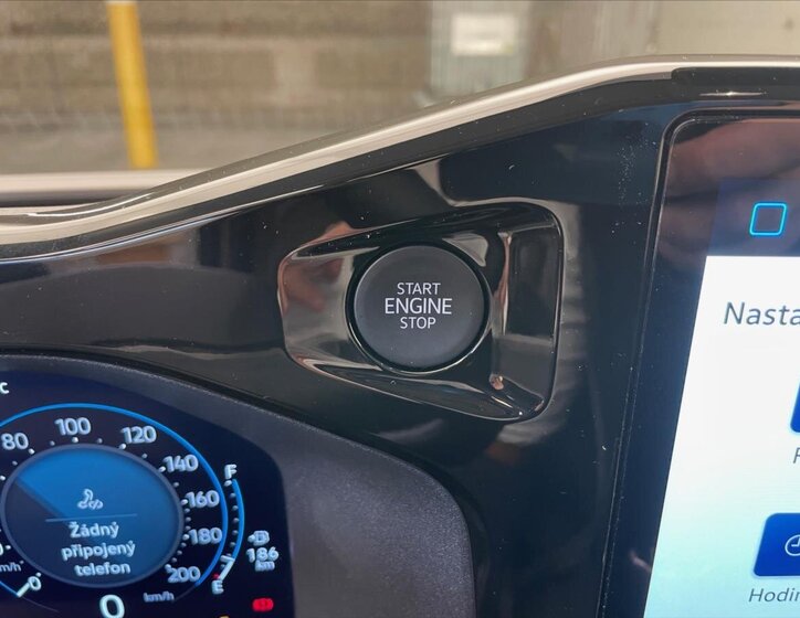 Volkswagen Caravelle Ostatní 2,0 l 110 kw