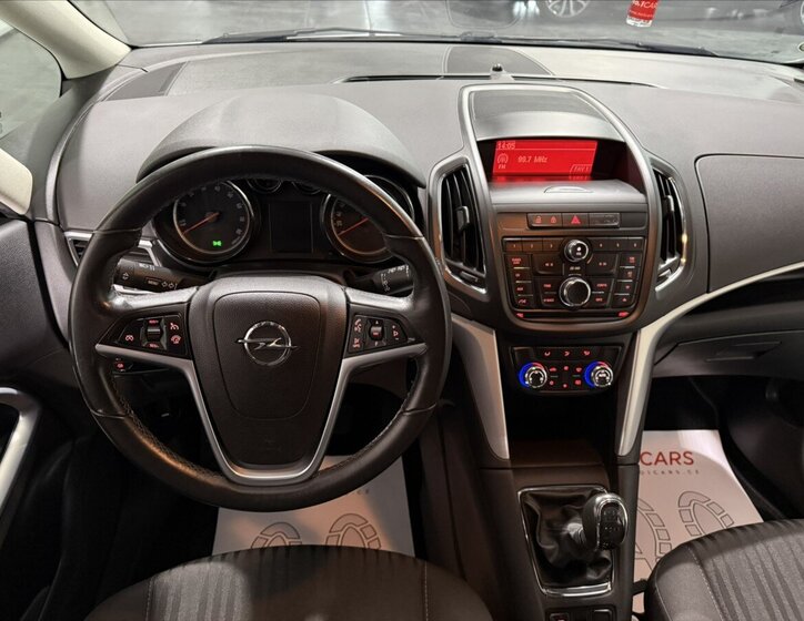 Opel Zafira MPV 1,4 l 103 kw