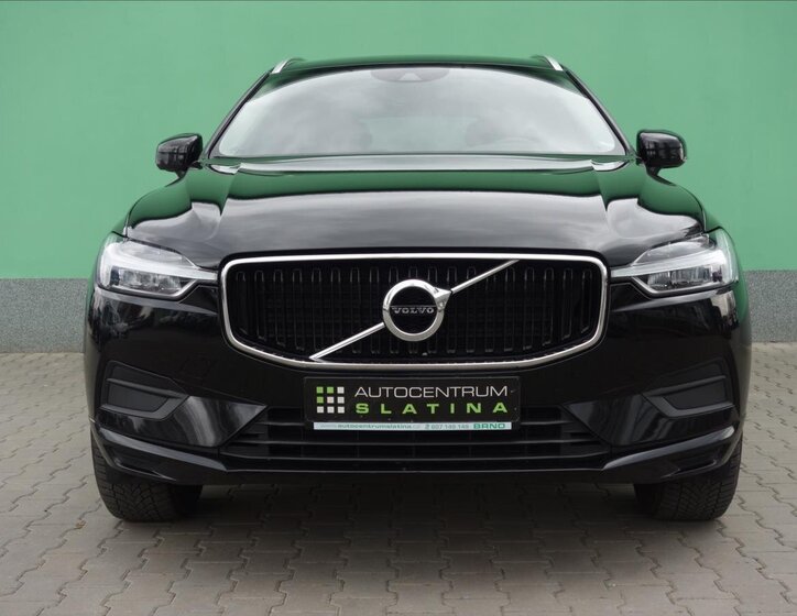 Volvo XC60 SUV / Terénní 2,0 l 110 kw