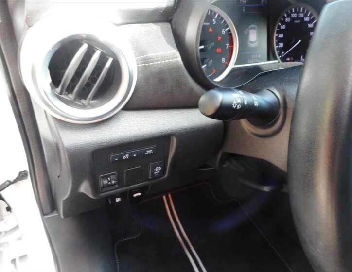 Nissan Micra Hatchback 999,0 86 kw