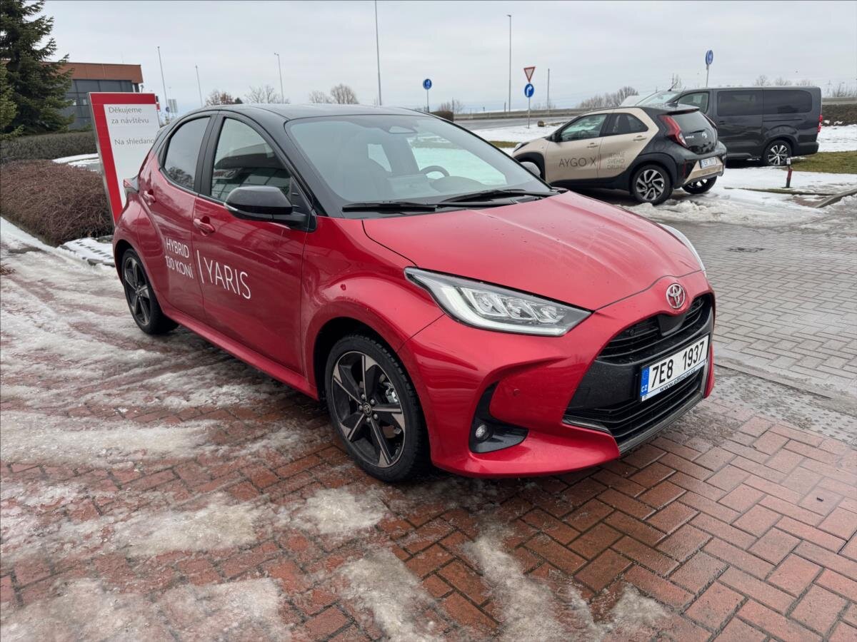 Toyota Yaris Hatchback 1,5 l 97 kw