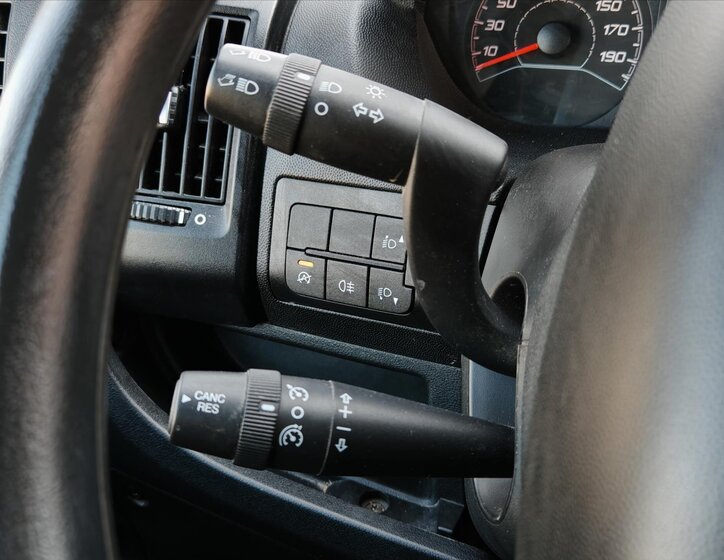 Peugeot Boxer Skříň 2,2 l 121 kw