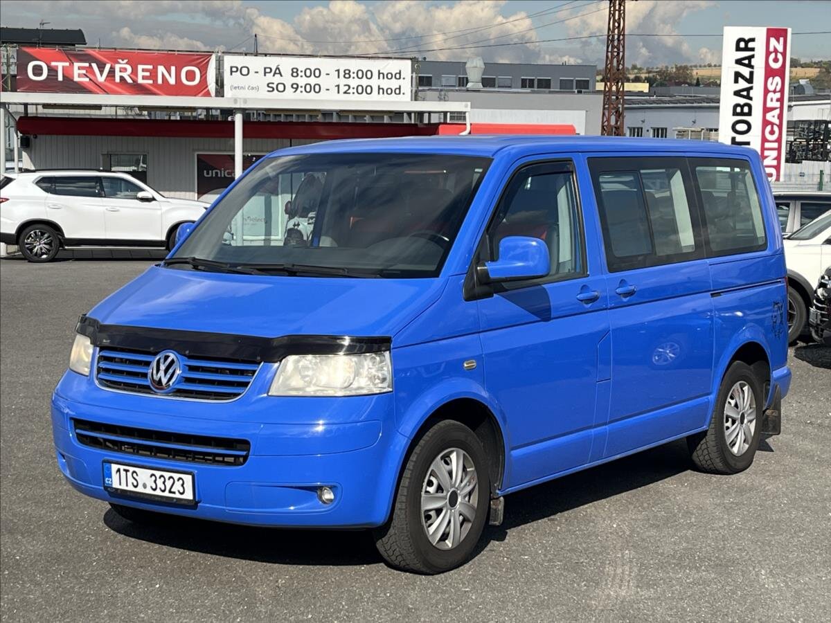 Volkswagen Caravelle MPV 2,5 l 96 kw
