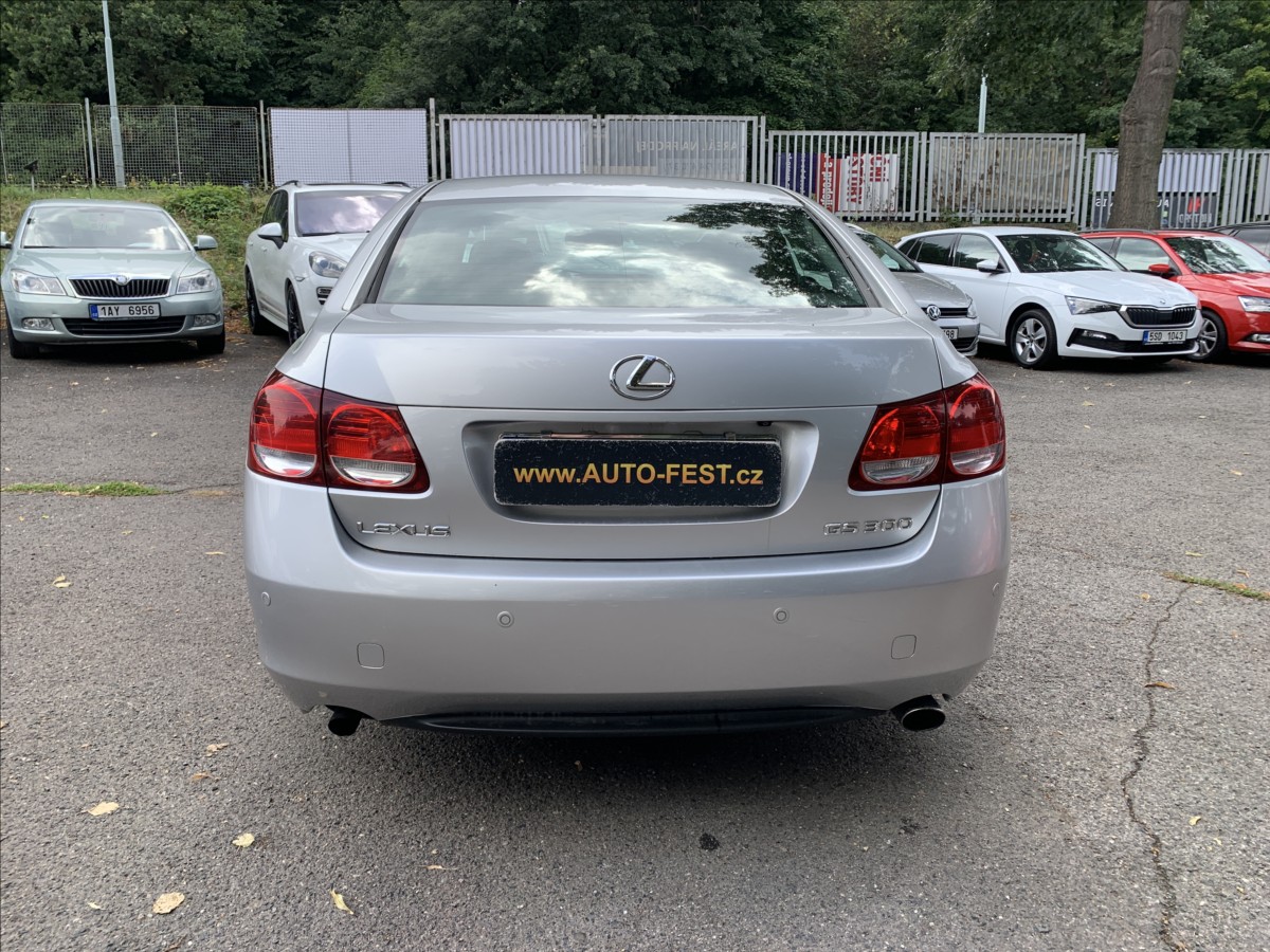 Lexus GS 300