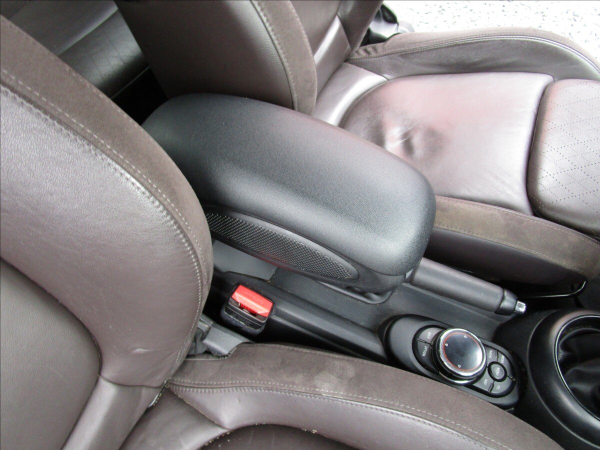 Mini Cooper Hatchback 1,5 l 85 kw