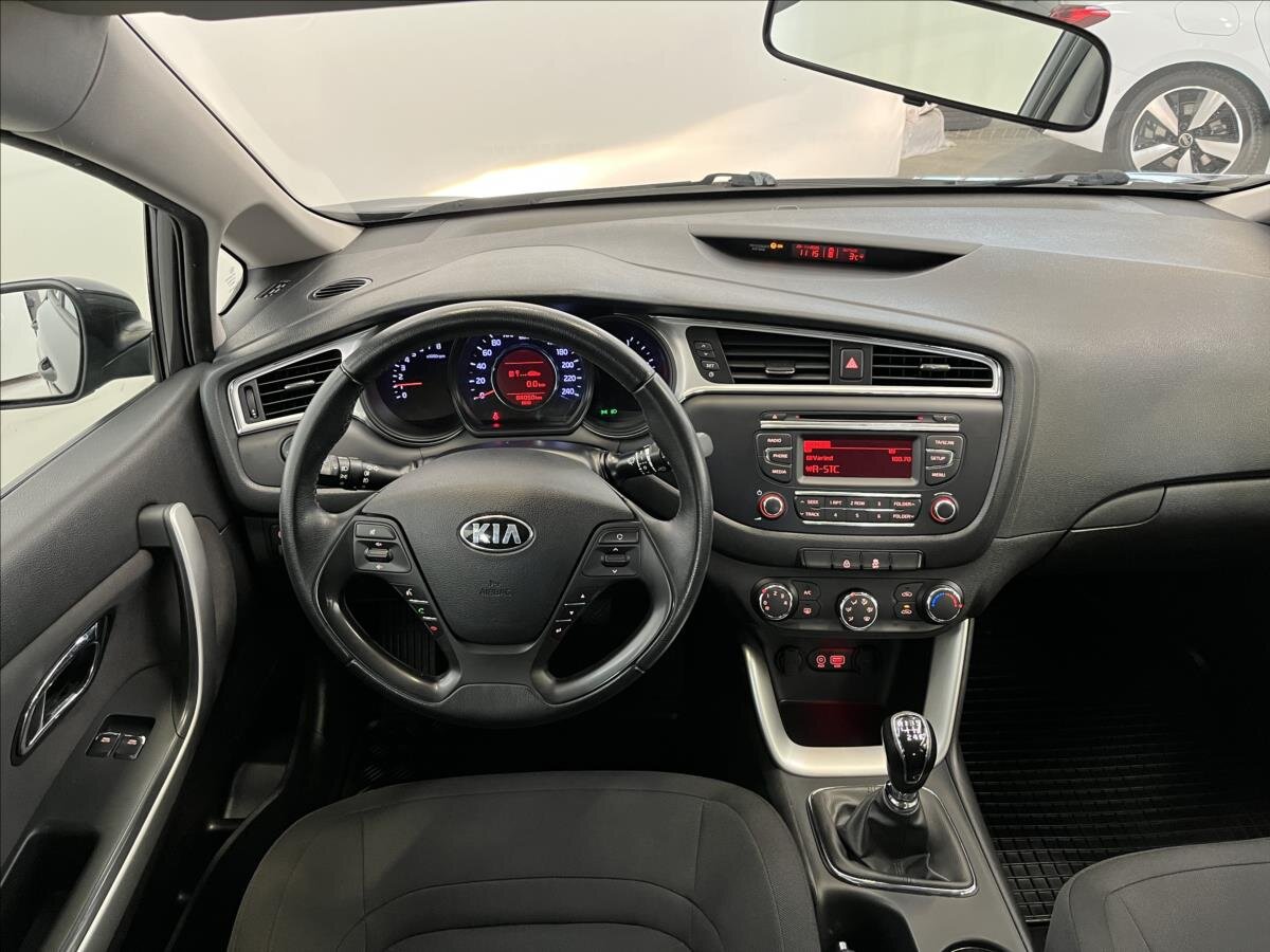 KIA Ceed Hatchback 1,6 l 99 kw