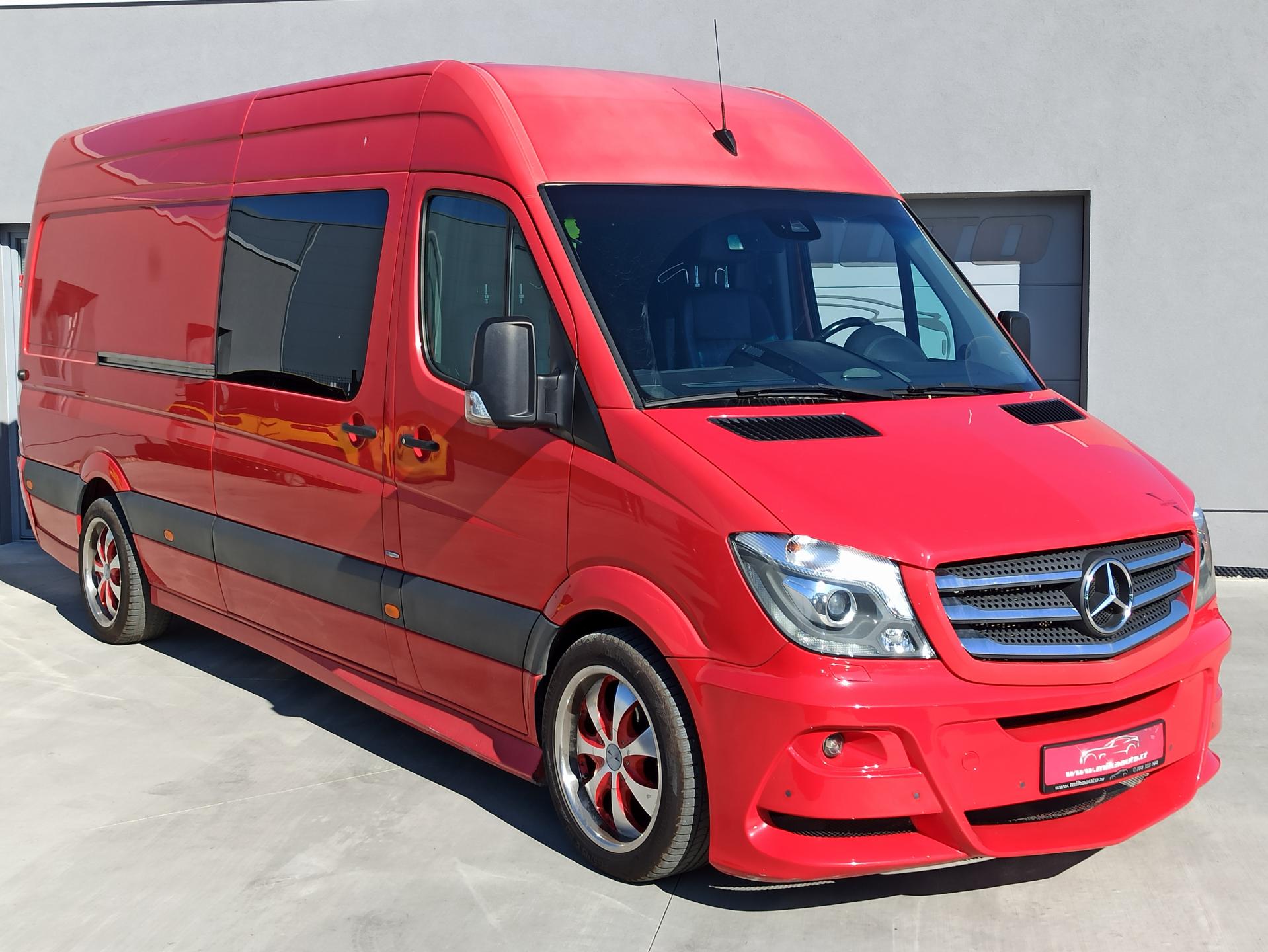 Mercedes-Benz Sprinter