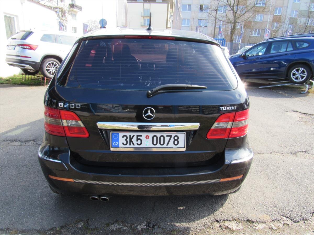 Mercedes-Benz Třídy B Kombi 2,0 l 142 kw