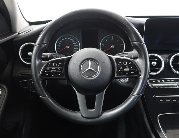 Mercedes-Benz Třídy C 18