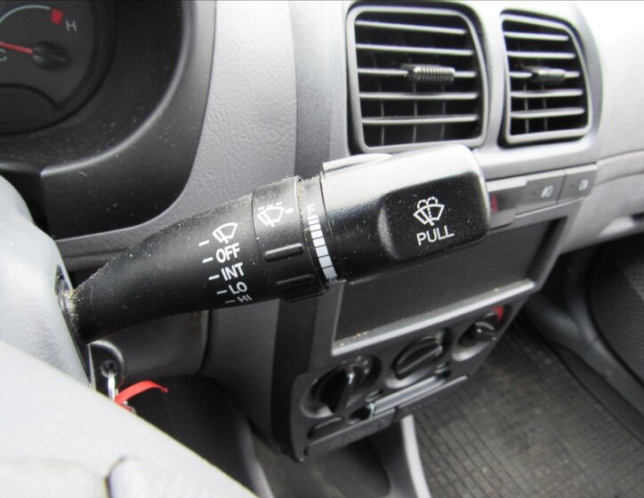 Hyundai Accent Liftback 1,3 l 63 kw