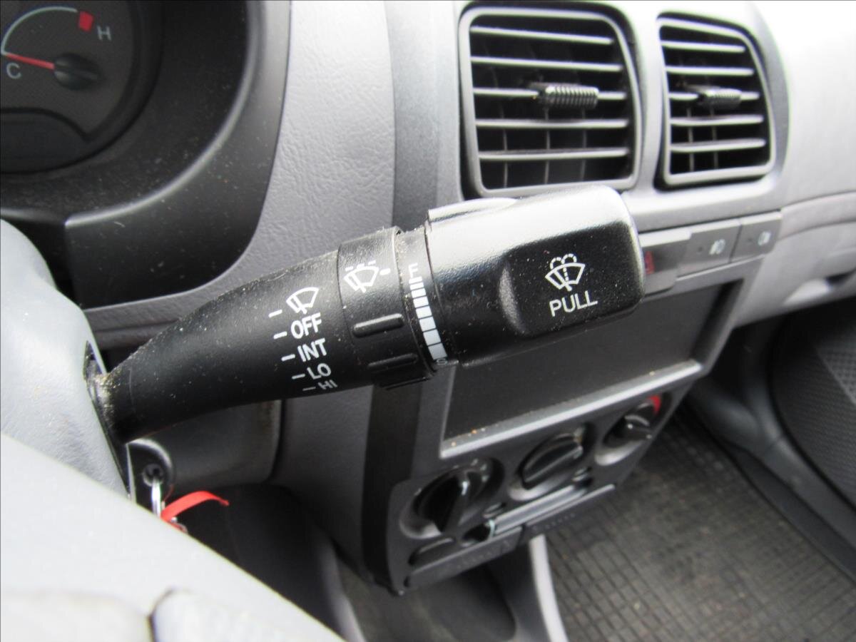 Hyundai Accent Liftback 1,3 l 63 kw