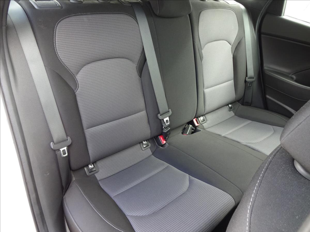 Hyundai i30 Kombi 1,6 l 85 kw