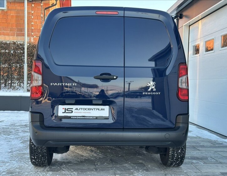 Peugeot Partner Skříň 1,5 l 75 kw