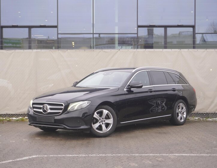 Mercedes-Benz Třídy E Kombi 2,0 l 143 kw
