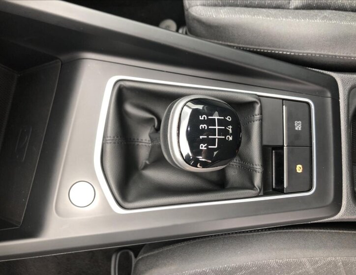 Volkswagen Golf Hatchback 1,5 l 96 kw