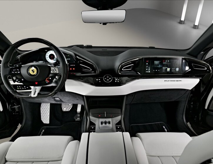 Ferrari Purosangue SUV / Terénní 6,5 l 529 kw