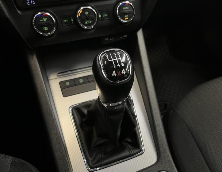 Škoda Octavia 13