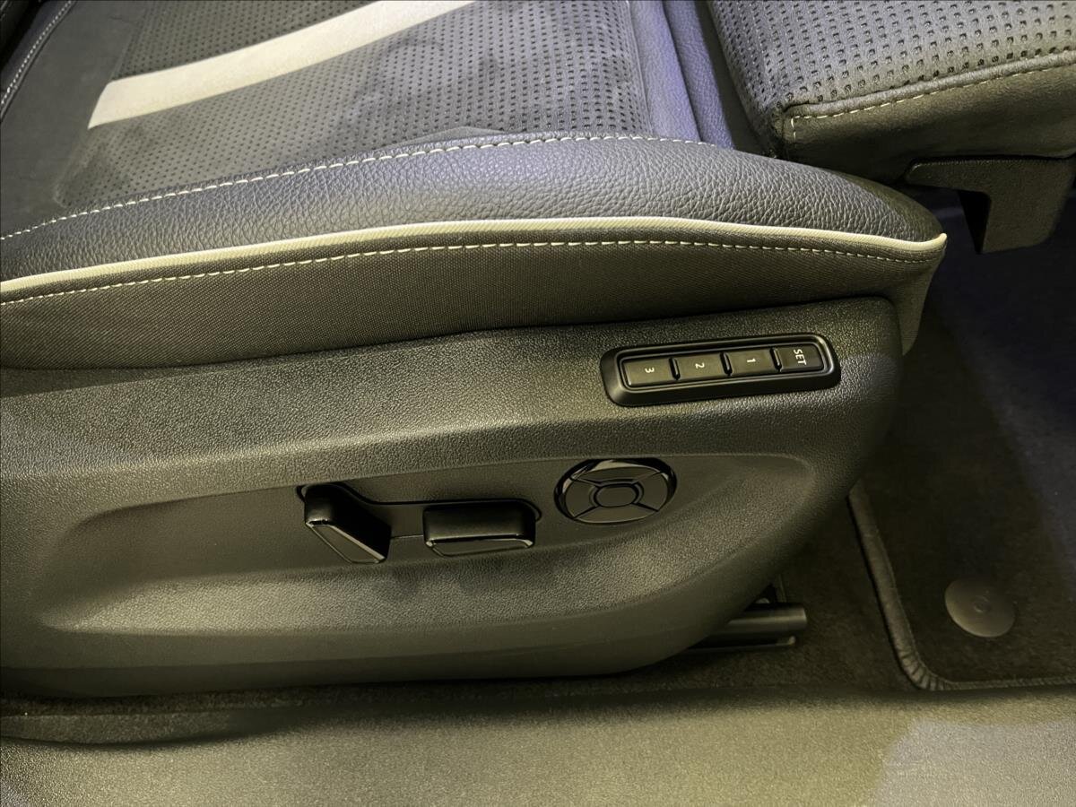 Škoda Kodiaq SUV / Terénní 2,0 l 142 kw