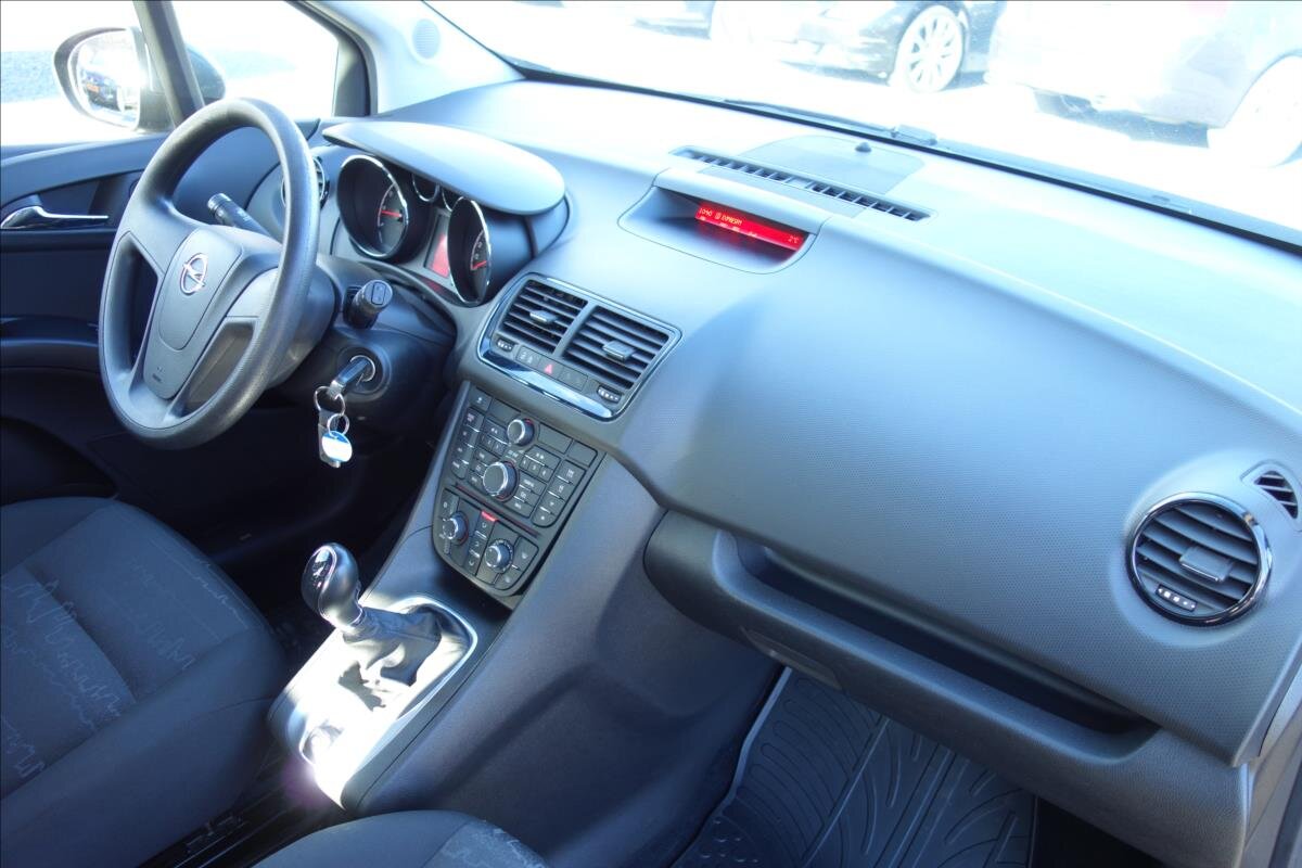 Opel Meriva MPV 1,4 l 74 kw