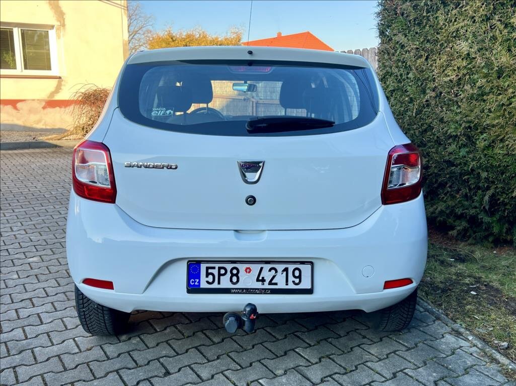 Dacia Sandero Hatchback 1,1 l 55 kw