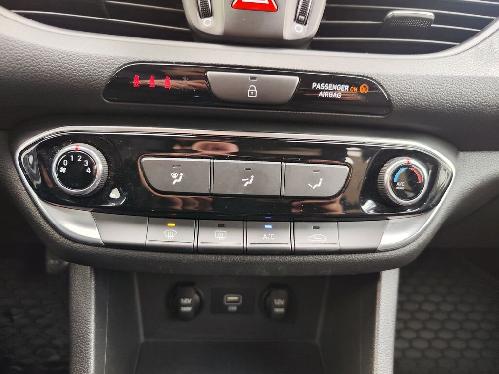 Hyundai i30 Kombi 998,0 88 kw