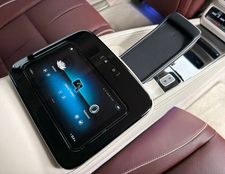 Mercedes-Benz GLS SUV / Terénní 4,0 l 410 kw