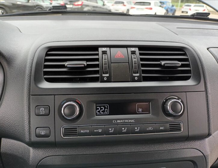 Škoda Roomster Kombi 1,2 l 63 kw