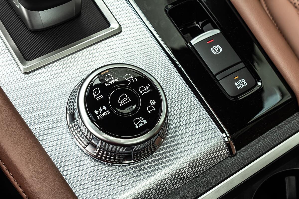 Mitsubishi Outlander SUV / Terénní 2,4 l 225 kw