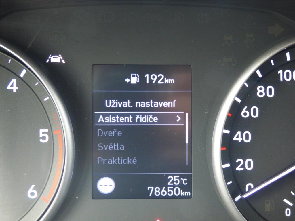 Hyundai i30 Liftback 1,6 l 100 kw