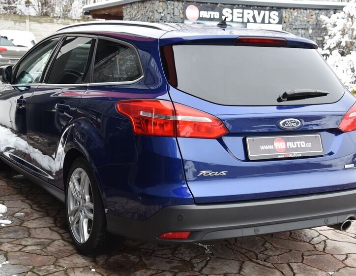 Ford Focus Kombi 1,5 l 110 kw