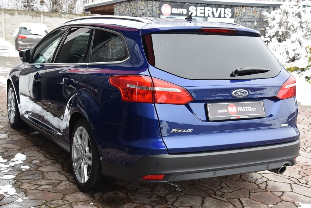 Ford Focus Kombi 1,5 l 110 kw