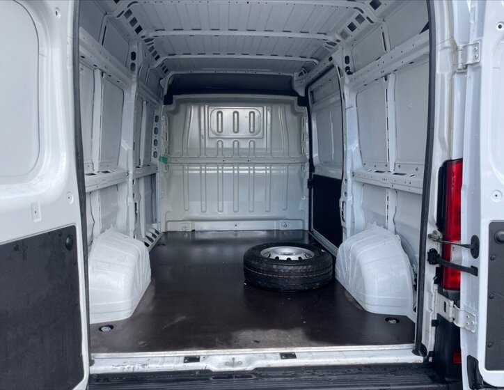 Toyota Ostatní Skříň 2,2 l 88 kw