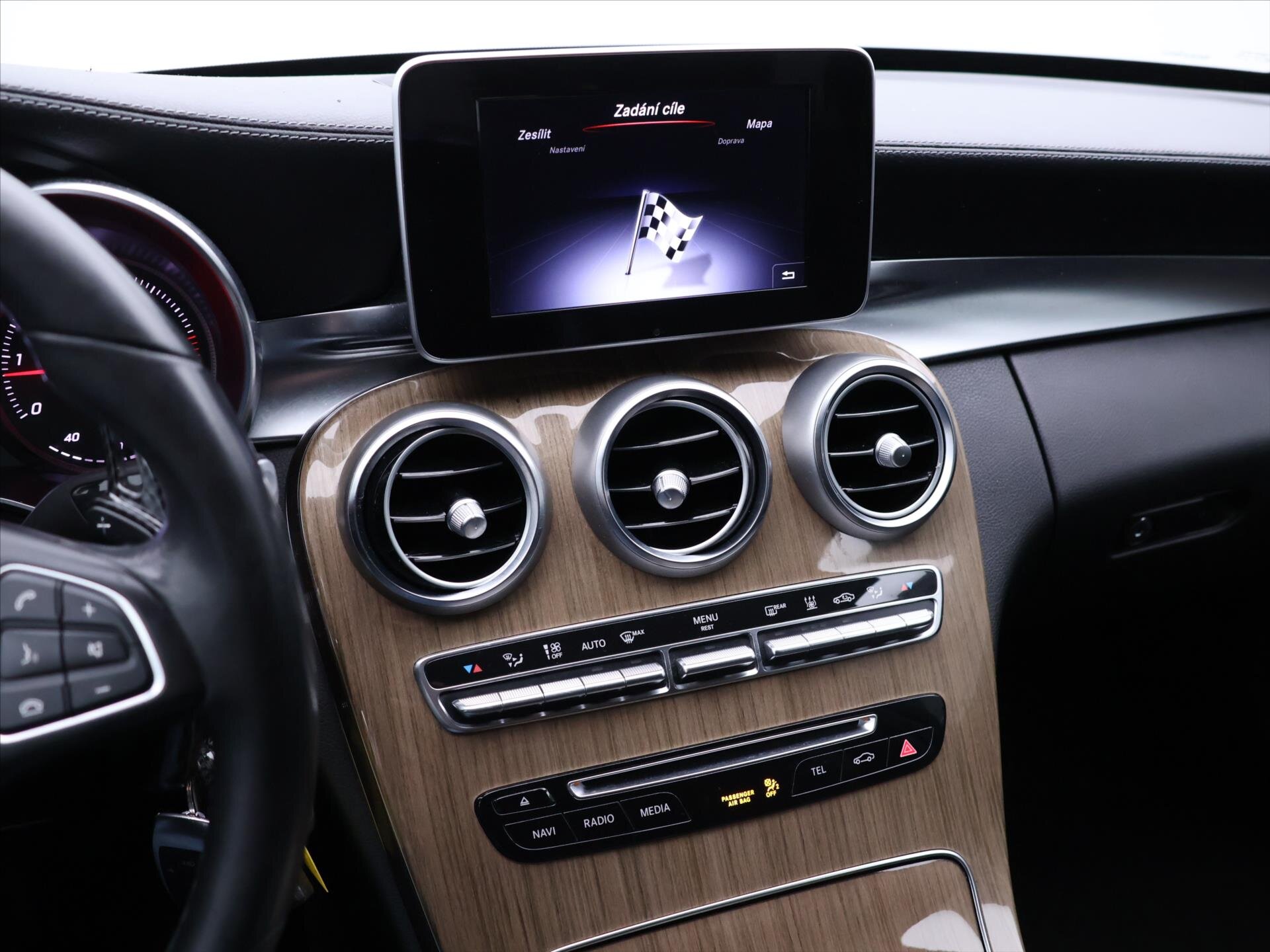 Mercedes-Benz Třídy C Kombi 2,1 l 150 kw