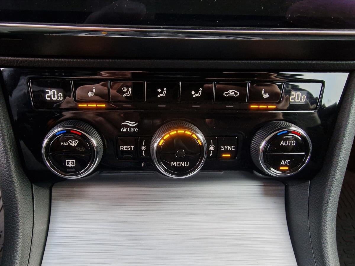 Škoda Superb Kombi 2,0 l 110 kw