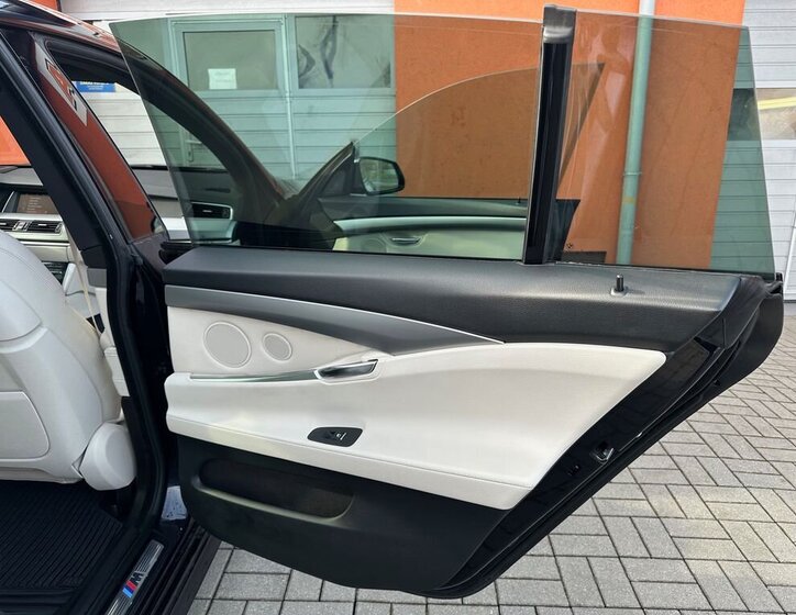 BMW Řada 5 Liftback 3,0 l 230 kw