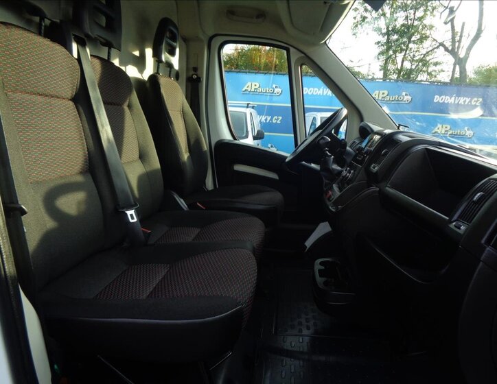 Peugeot Boxer Ostatní 2,2 l 88 kw