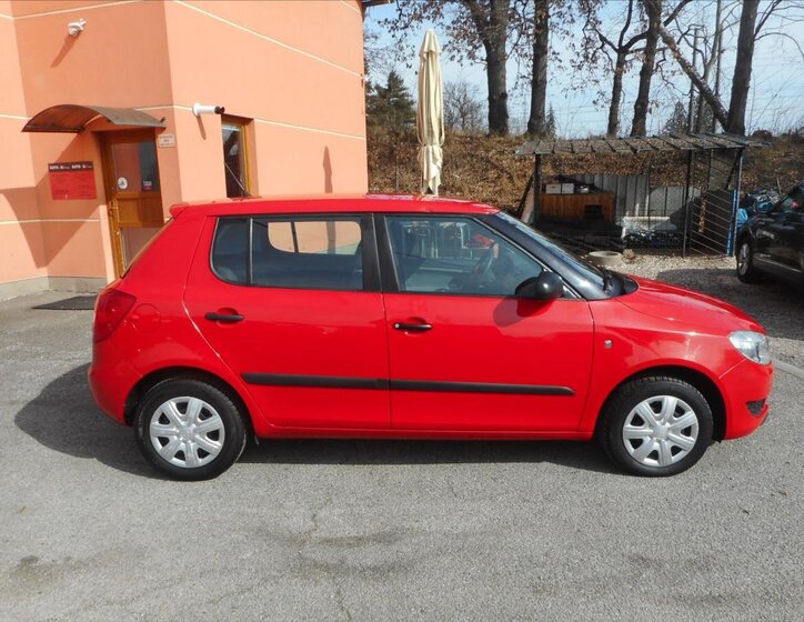 Škoda Fabia Hatchback 1,2 l 44 kw