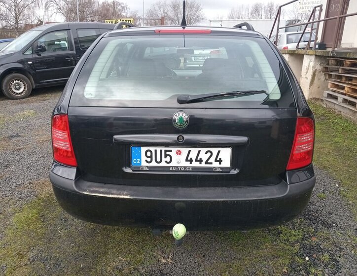 Škoda Octavia Kombi 2,0 l 85 kw
