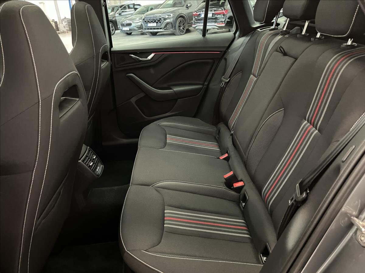 Škoda Kamiq SUV / Terénní 1,5 l 110 kw