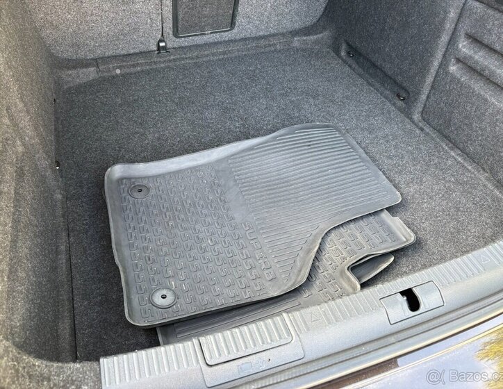 Škoda Superb Sedan / Limuzína 0,0 145 kw