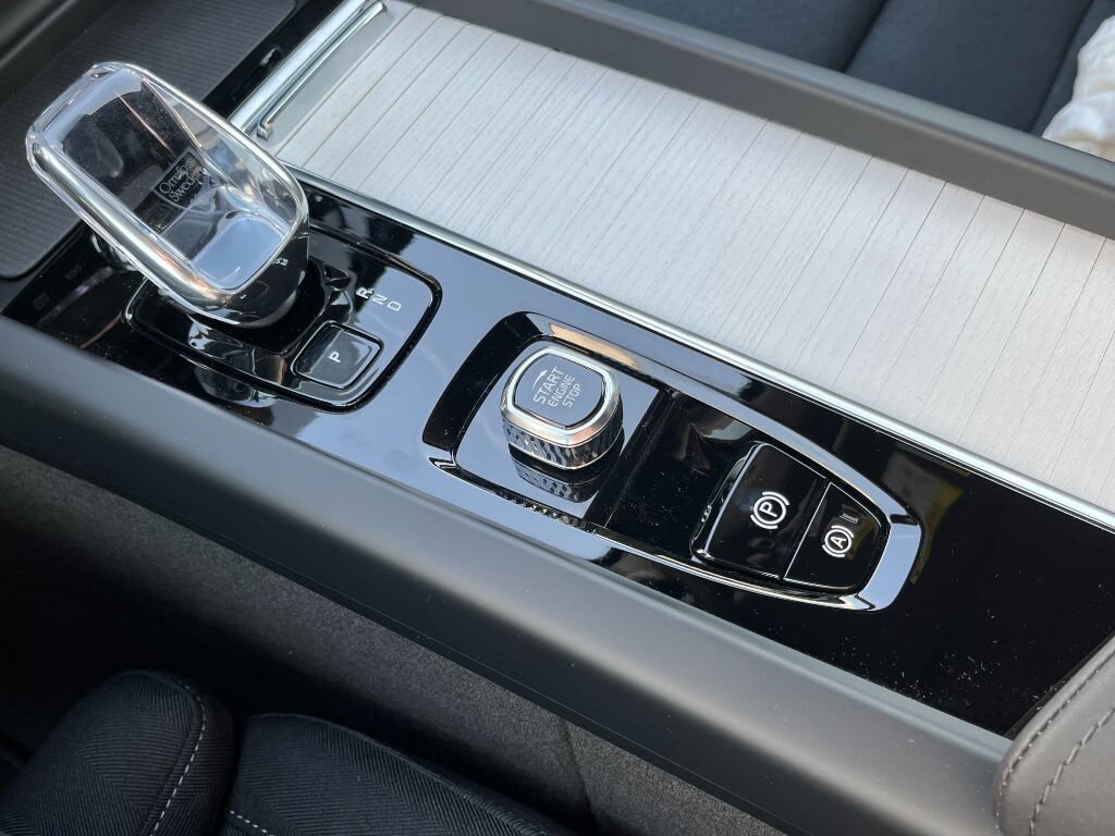 Volvo XC60 SUV / Terénní 2,0 l 184 kw