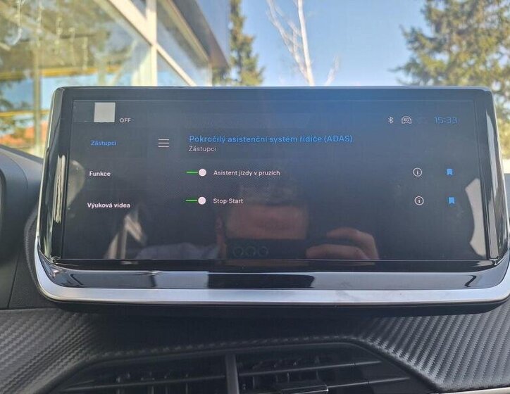 Peugeot 208 Hatchback 1,2 l 74 kw