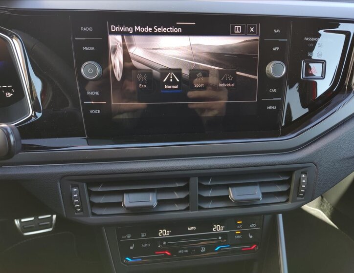 Volkswagen Taigo SUV / Terénní 1,5 l 110 kw