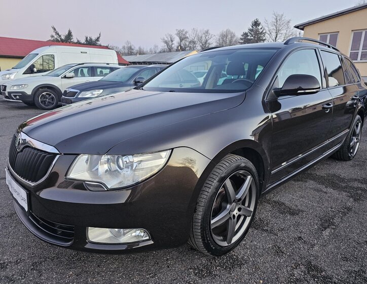 Škoda Superb Kombi 1,4 l 92 kw