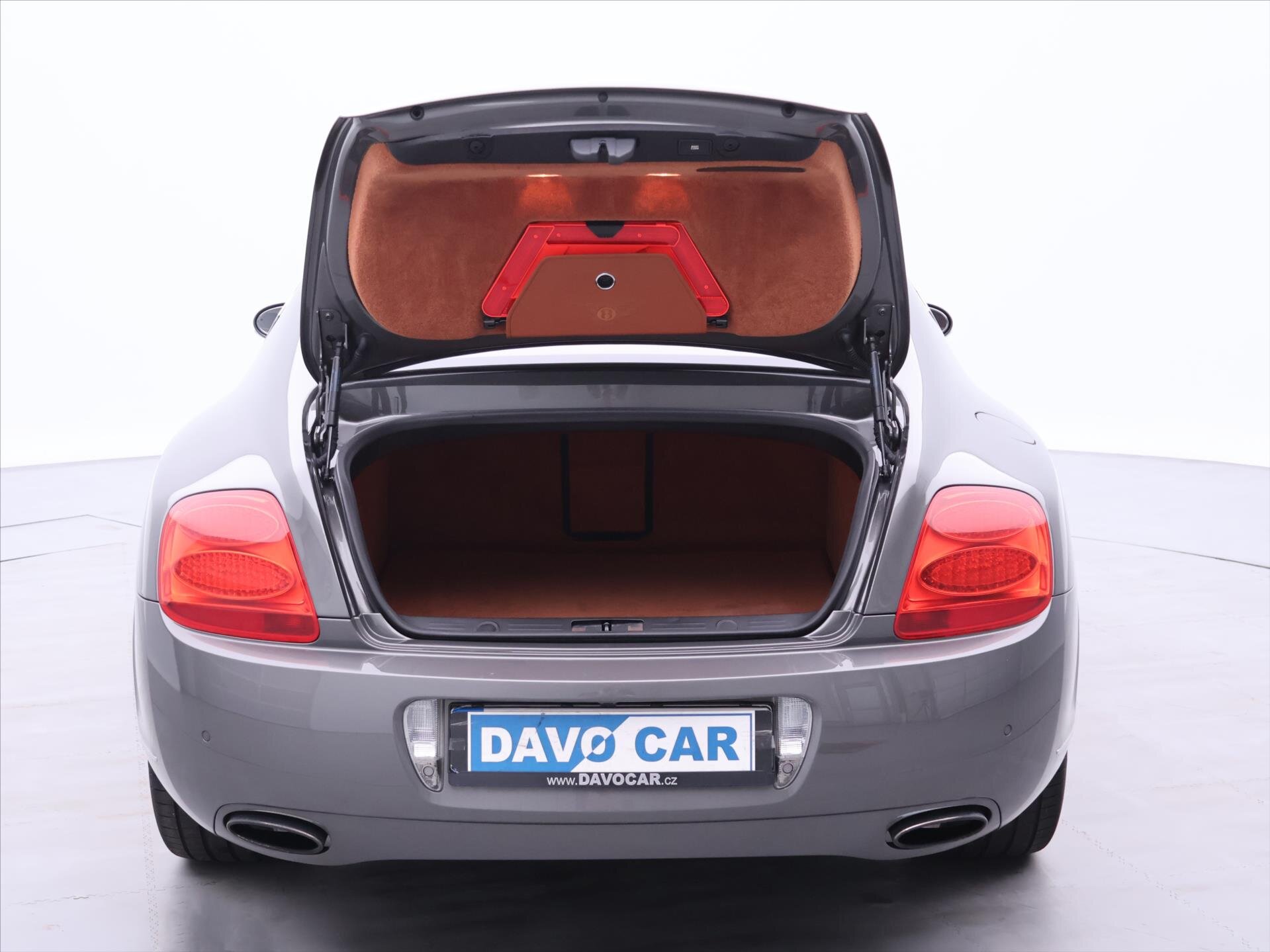 Bentley Continental GT Kupé 6,0 l 412 kw