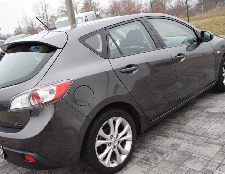 Mazda 3 Hatchback 1,6 l 77 kw