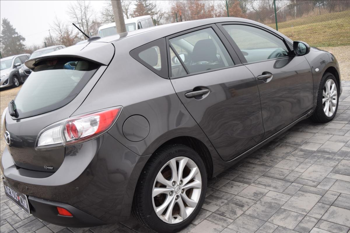 Mazda 3 Hatchback 1,6 l 77 kw