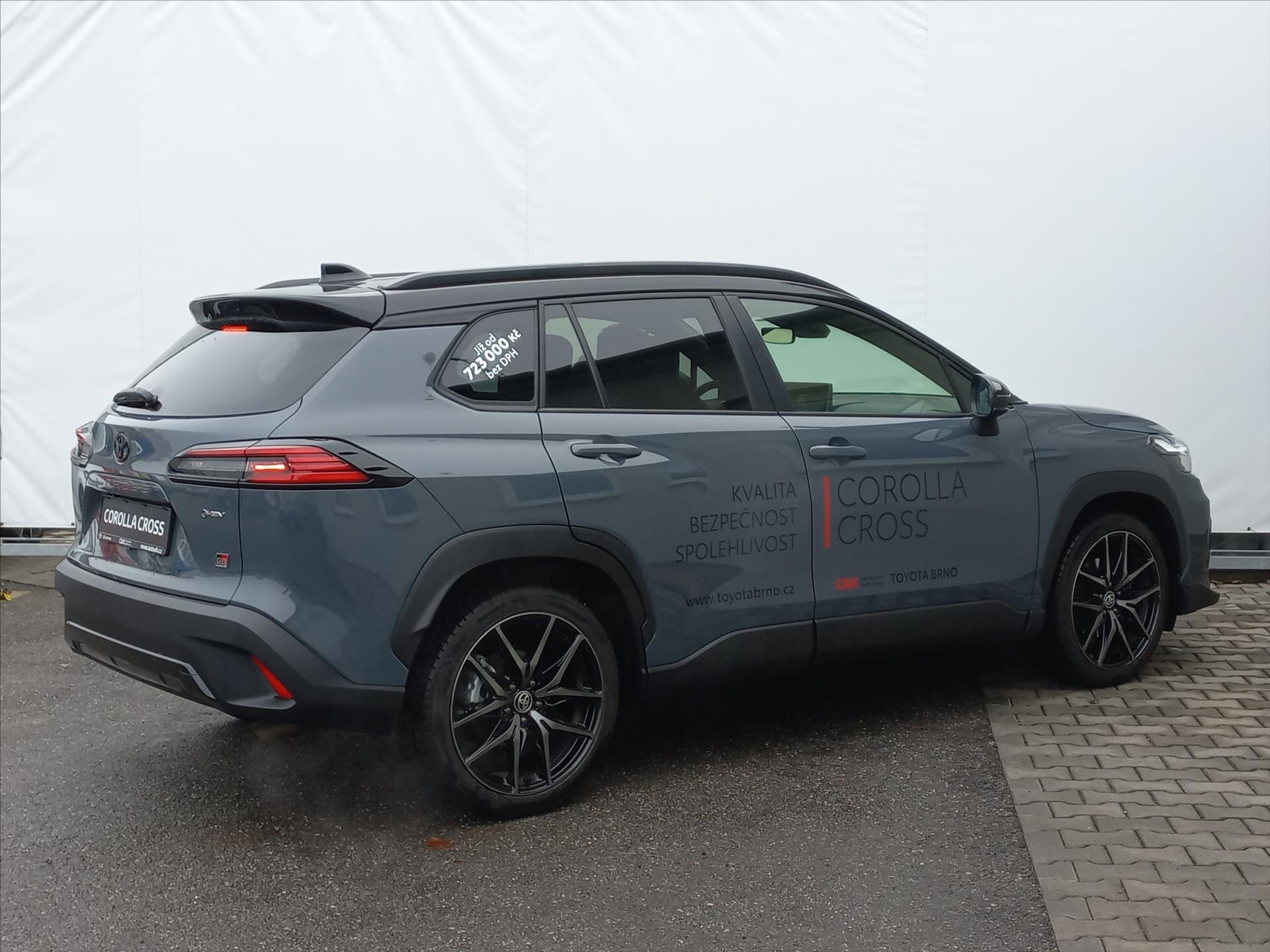 Toyota Corolla Cross CUV / Crossover 2,0 l 98 kw
