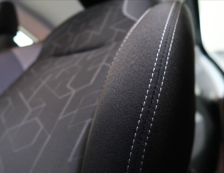 Peugeot 2008 SUV / Terénní 1,2 l 81 kw