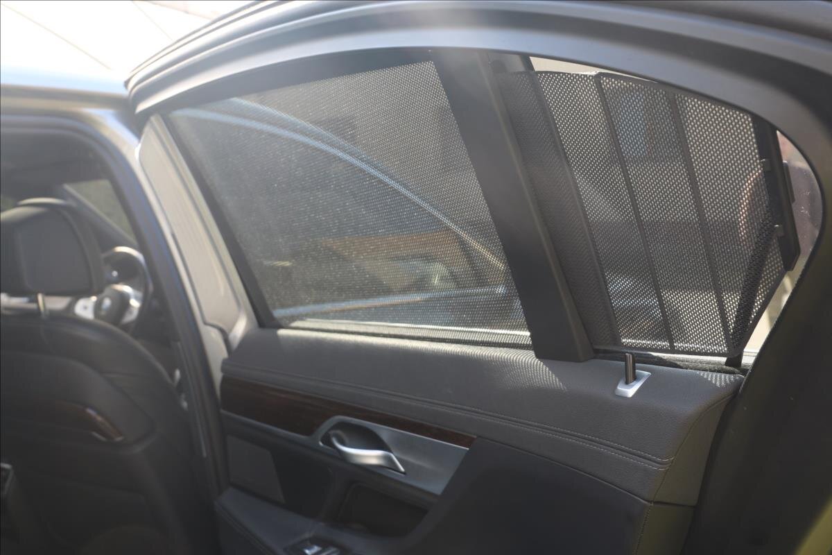 BMW Řada 7 Sedan / Limuzína 3,0 l 294 kw